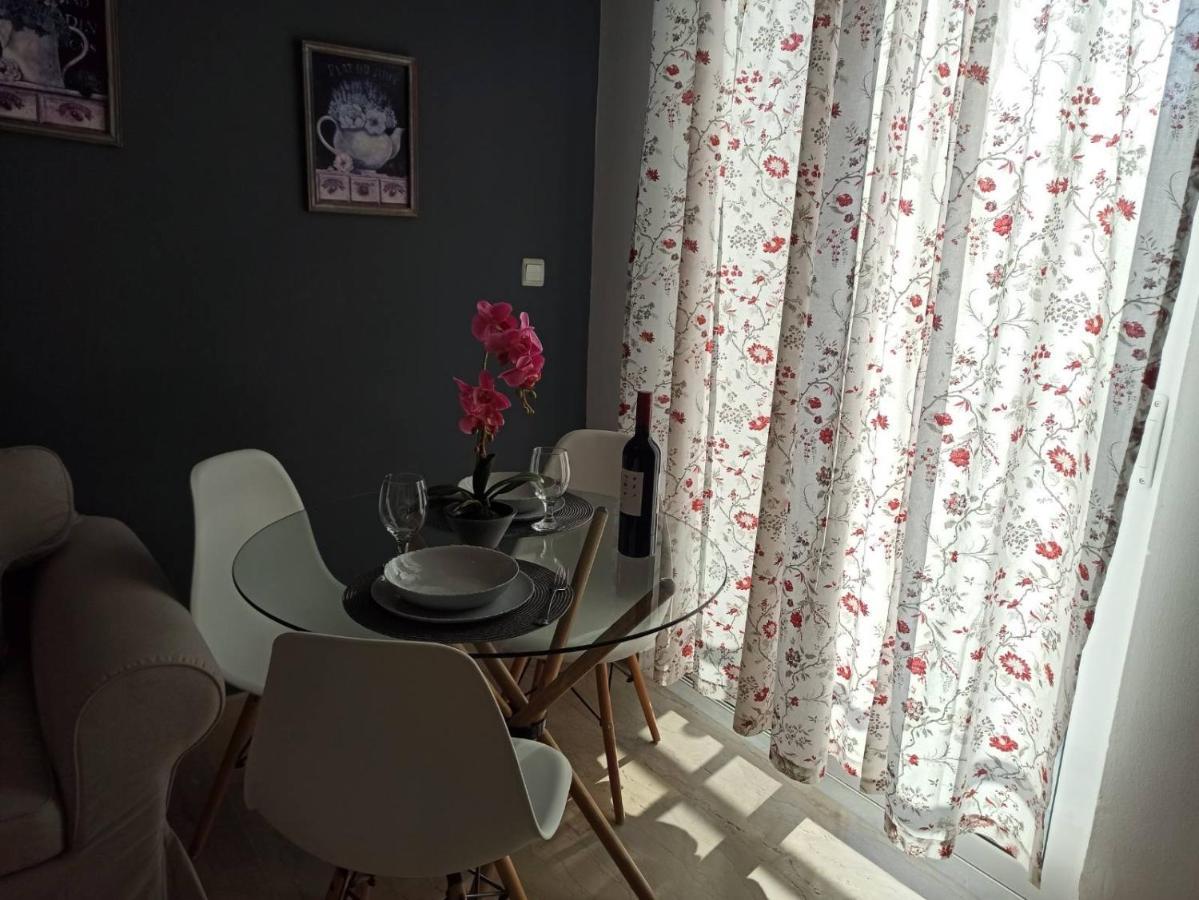M&M Small House Rhodes City Ngoại thất bức ảnh